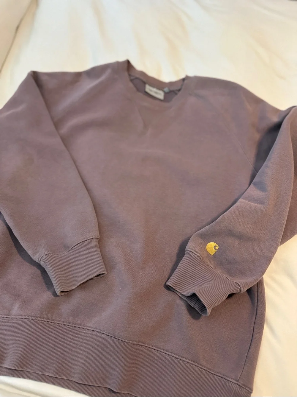 Carhartt WIP Men’s Chase Sweatshirt Pink misty thistle MEDIUM - Rare Color